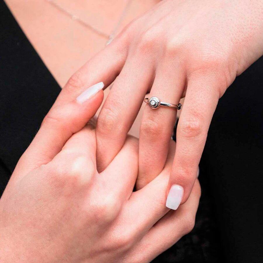 Anillo plata y diamante best sale